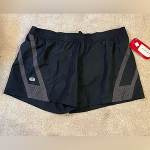 Sugoi Ready short Sz Lg nwt